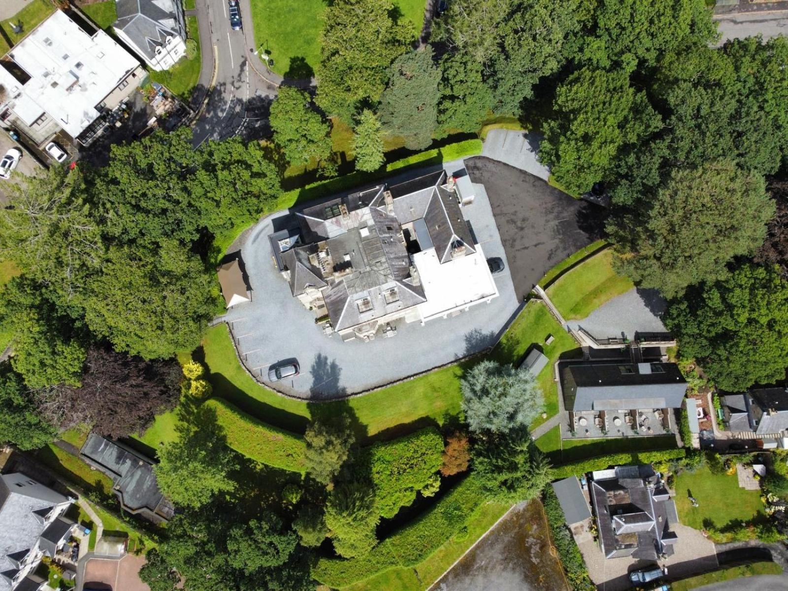 Knockendarroch Hotel Питлохри Экстерьер фото