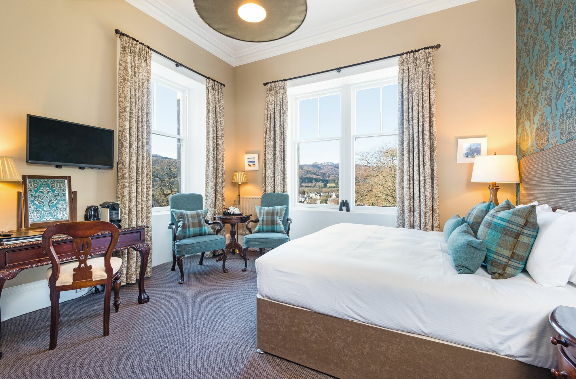 Knockendarroch Hotel Питлохри Экстерьер фото